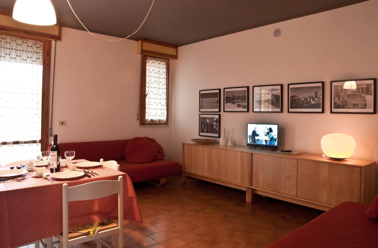 Appartamento Con Terrazza Lido delle Nazioni Exterior photo